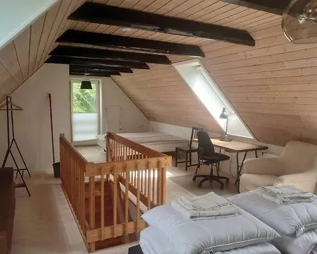 Byhus Vejle בית אירוח וייל